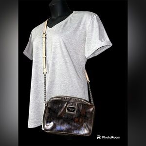 Michael Kors Jet Set Item Nickel Metallic LG EW Crossbody Purse 32S5MTTC7Z